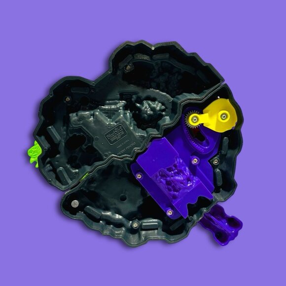 VTG 1992 Mighty Max Trapped In Skull Mountain Playset Bluebird Toys. PARTS ONLY! - Picture 9 of 9